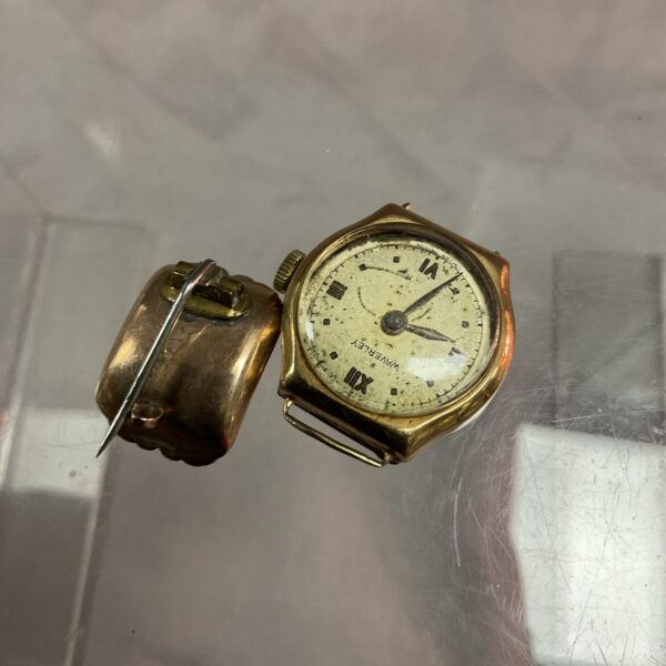 Vintage gold plated ladies watch with Art Deco dial.