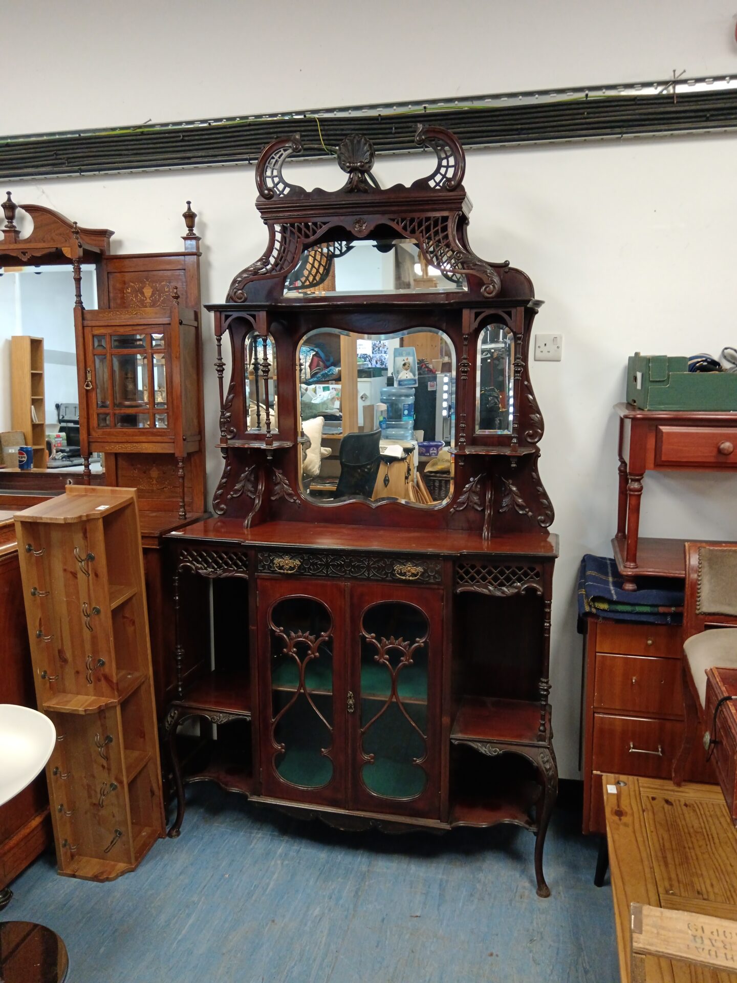 599 Edwardian mahogany mirrored parlour display cabinet