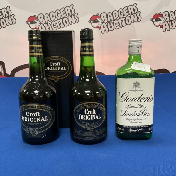 Vintage lot of Croft Original Cream Sherry and Gordon's Gin bottles.