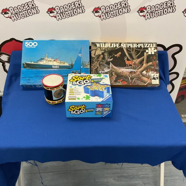 Colourful 500-piece jigsaw puzzle featuring a Sealink ferry and puzzle sorter.