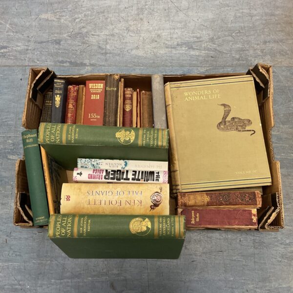 Vintage book lot featuring Robert Burns and Shakespeare editions.