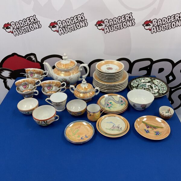 Vintage Japanese teasets and porcelain teaware collection.