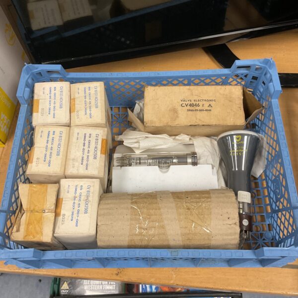 Tray of vintage glass radio valves including CV4046.