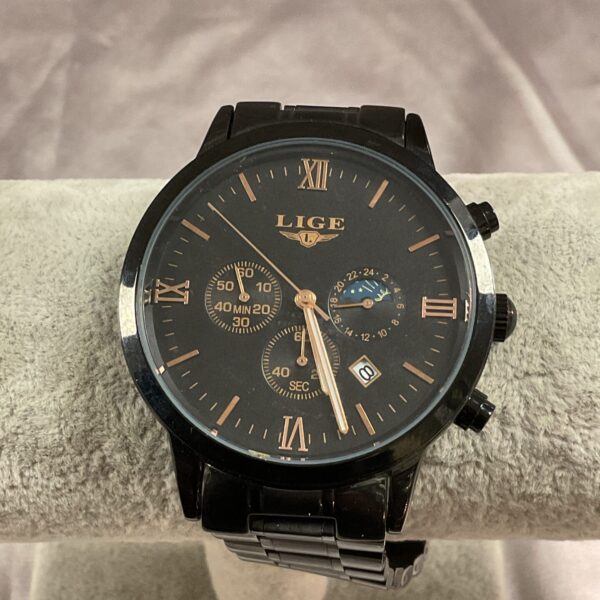 Dark dial Lige quartz wristwatch for gents, analogue display.