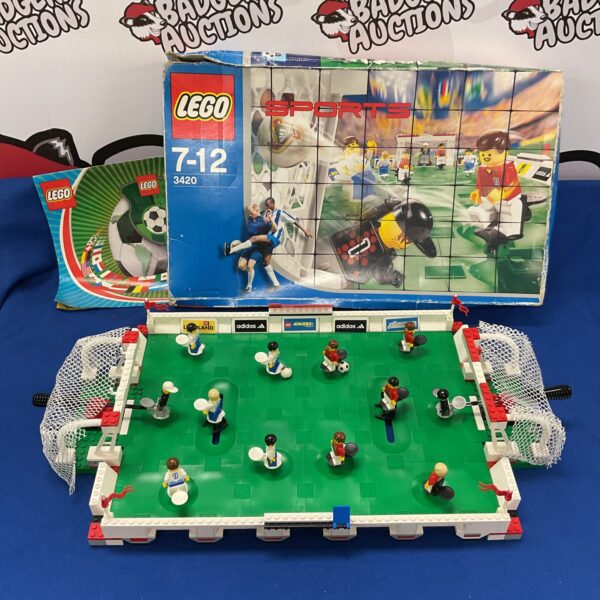 Vintage Lego Football Game 3420 table football set.