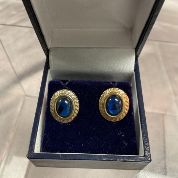 9ct gold stud earrings with blue stones, classic jewellery.