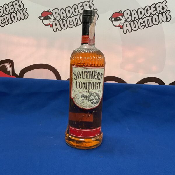 1 litre bottle of Southern Comfort liquor for collectors.