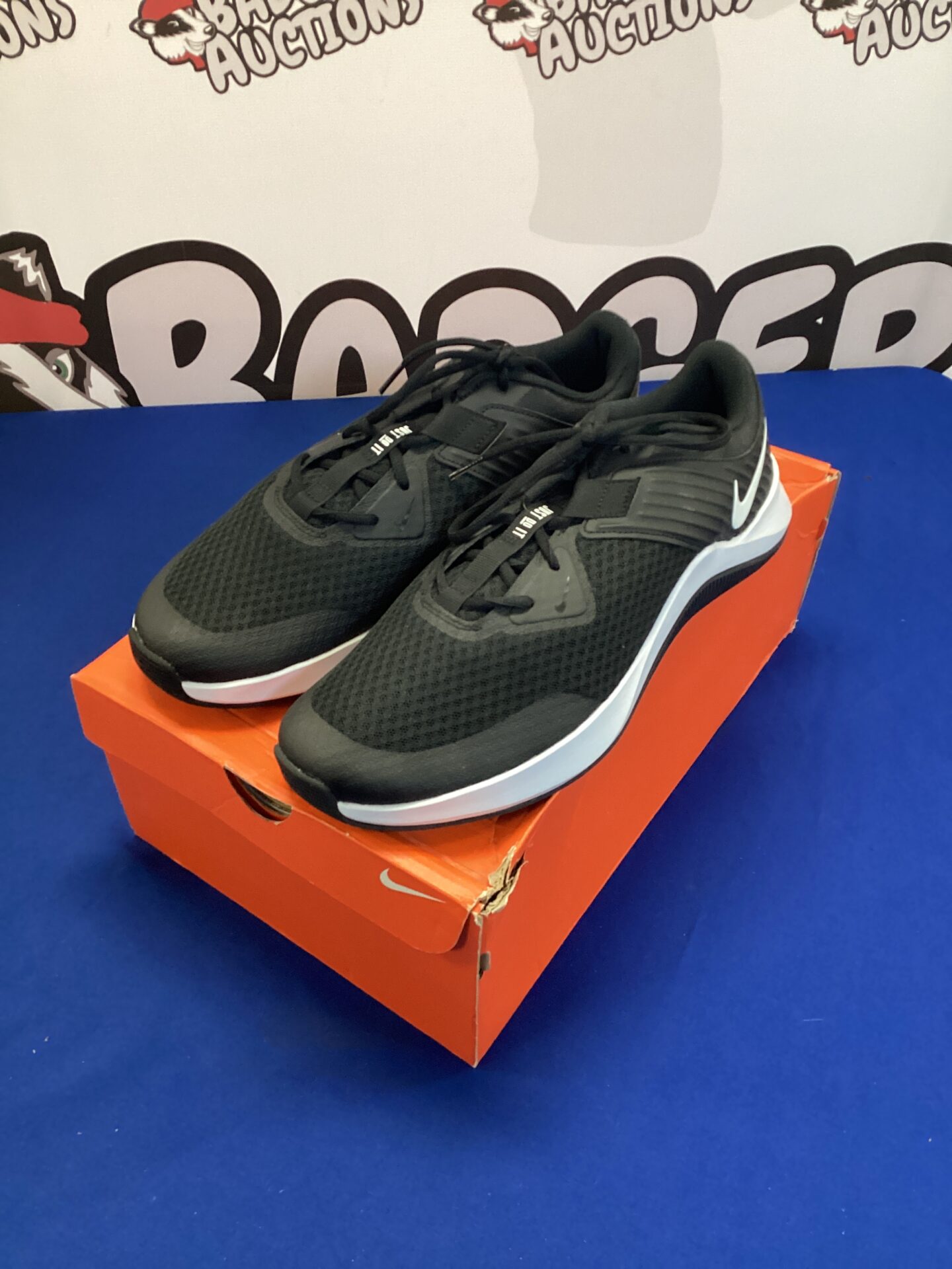 494 New pair of Nike black & white trainers size 12