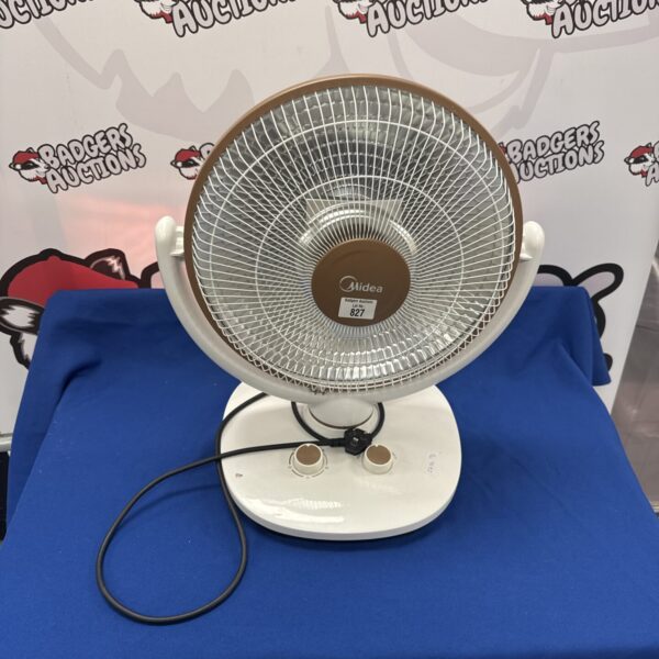 Midea personal space heater with Korean plug, untested.