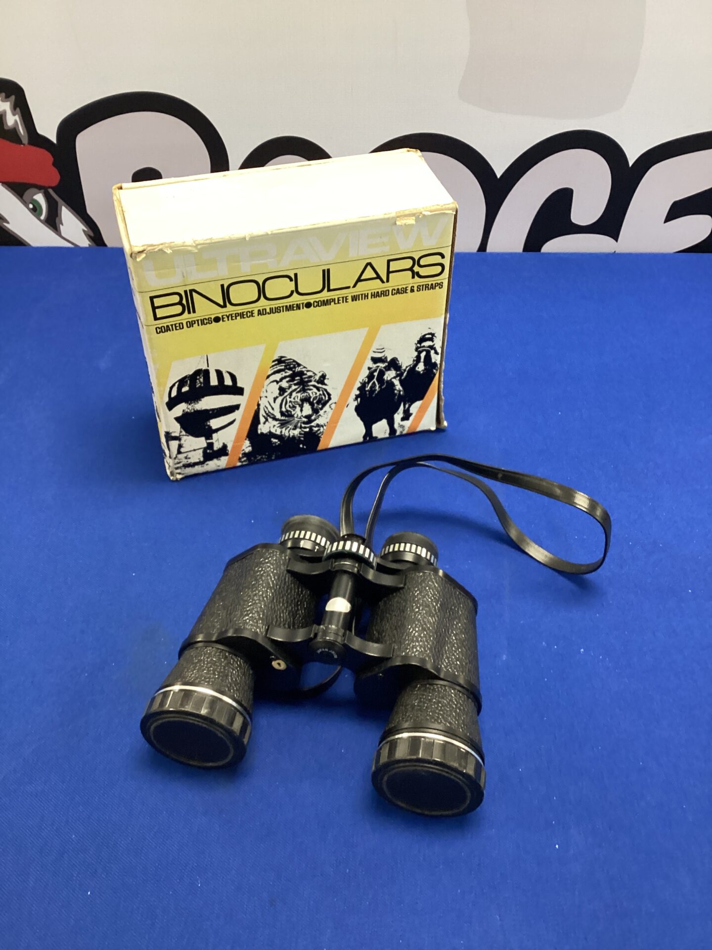 289 Pair of ultraview binoculars