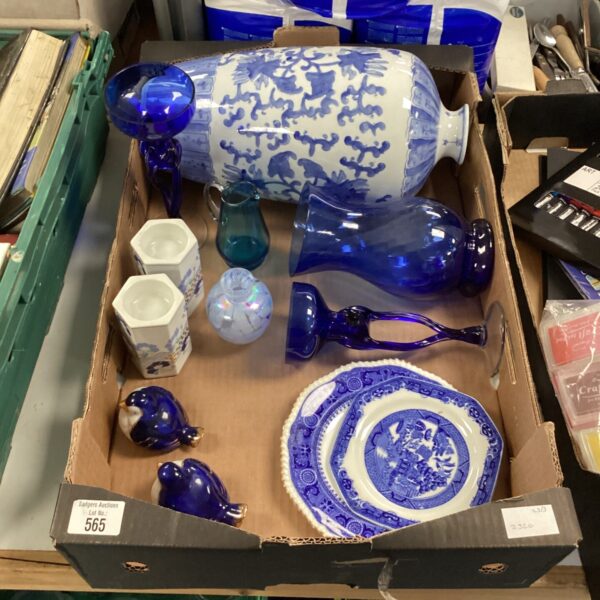 Mixed lot of vintage blue and white china and coloured glass.