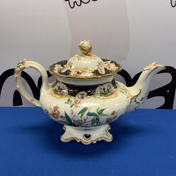 Victorian Tahita porcelain teapot with floral design