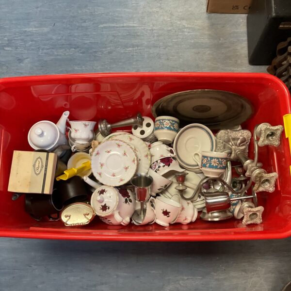 Mixed lot of vintage china and silver plate including Denbro and Colclough pieces.