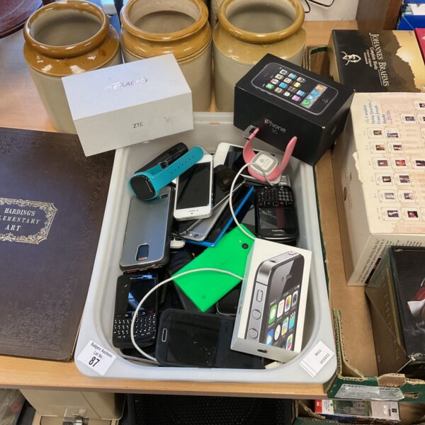 Apple iPhone and watch lot for collectors and repair.