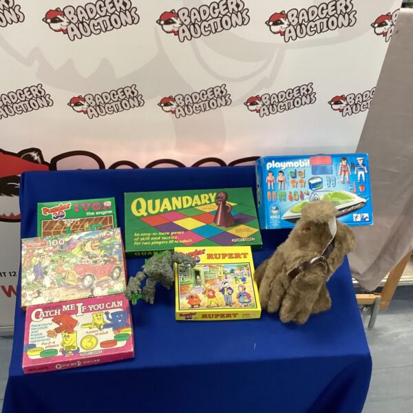 Vintage board games including Quandary, a retro family game.