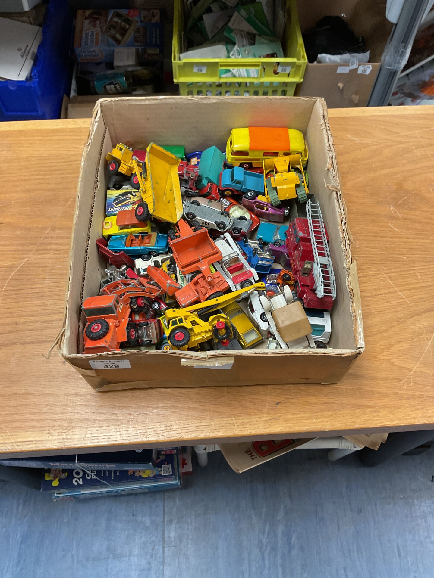 429 Box of mixed diecast models inc lesney and matchbox
