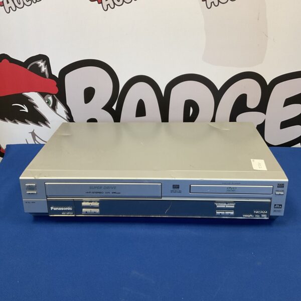 Silver Panasonic NV-VP31 Vhs and Dvd combo player.