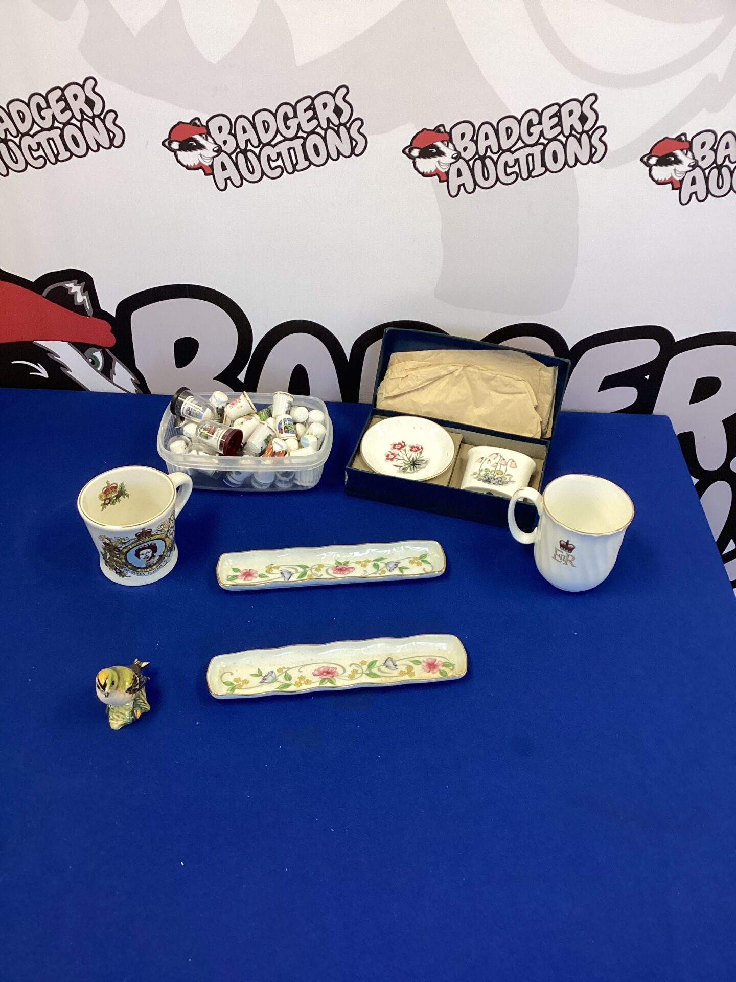 234 Collection of China thimbles and other items