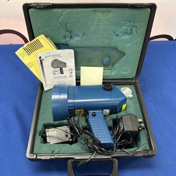 Monarch Nova-Strobe BBL rechargeable strobe light in a carry case.