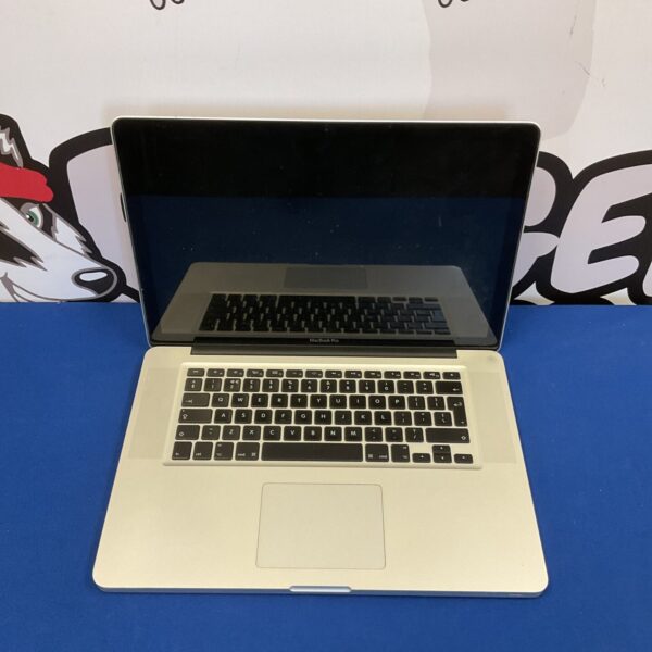 Vintage Apple Macbook Pro A1286 laptop for parts or repair.