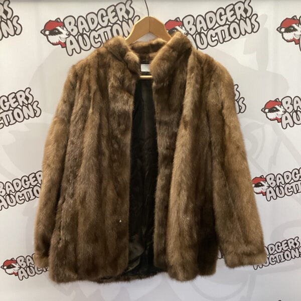 Ladies size 12 mink fur coat, vintage style.