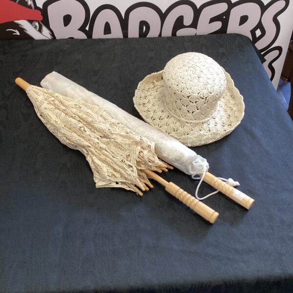 Vintage lace summer set with umbrellas and hat.