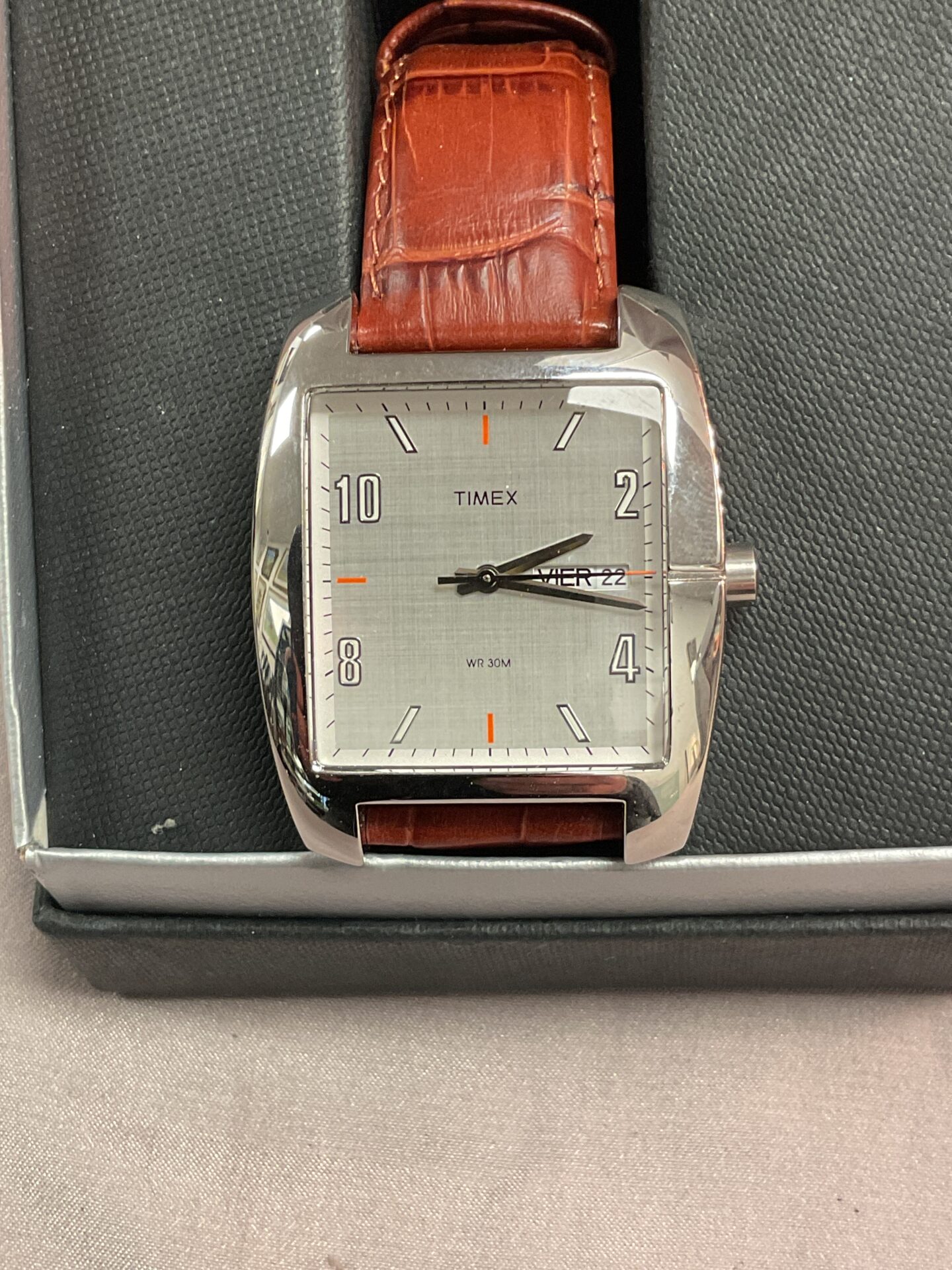 871 Timex gents Quartz wristwatch working