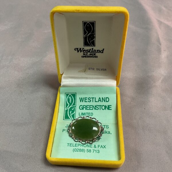 Vintage Westland greenstone jade silver brooch, New Zealand jewellery.