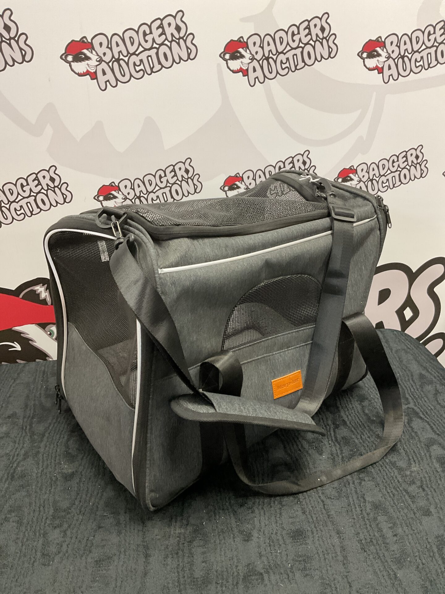 1139 Morpilot pet carrier