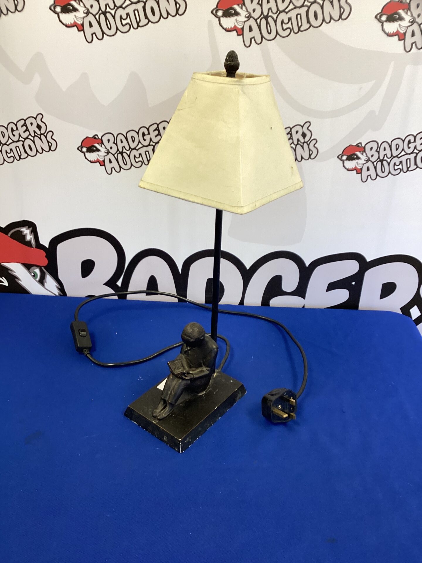 295 Cast metal girl reading book table Lamp