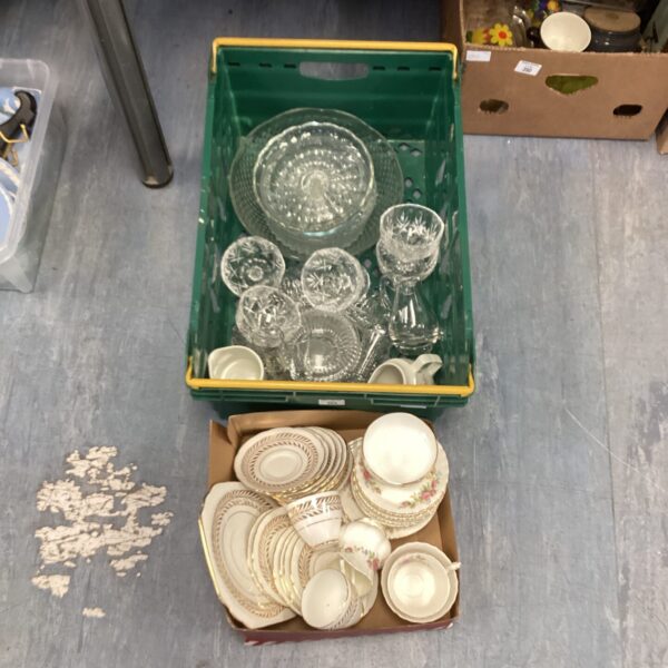 Mixed lot of vintage glass and china including a floral tea set.