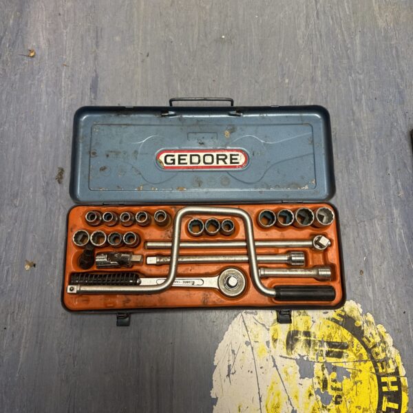 Vintage Gedore ratchet and socket set in original case.