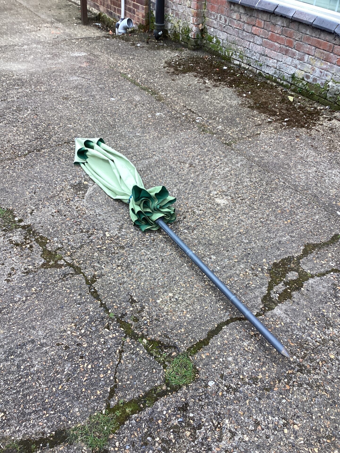 1227 Garden tall Parasol