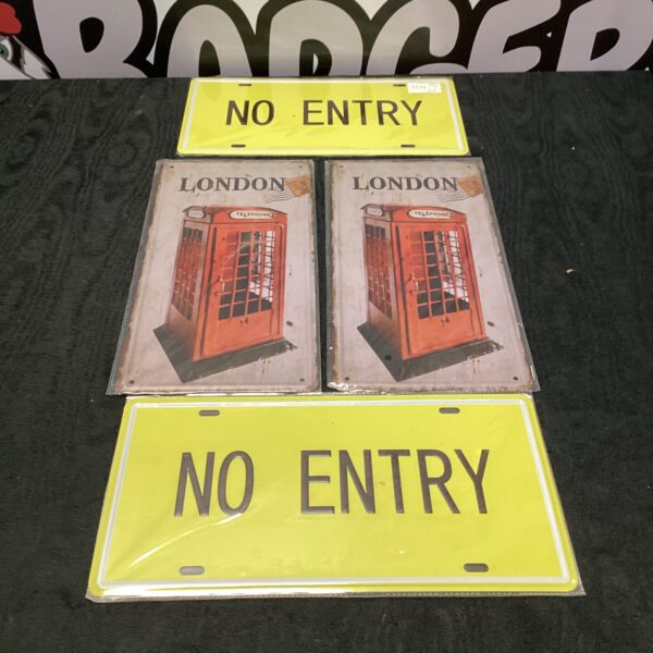 Lot of four vintage tin signs, including no entry and London phone box designs.