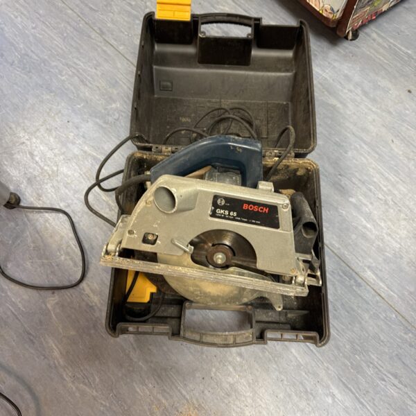 Used Bosch GKS 65 circular saw with case.