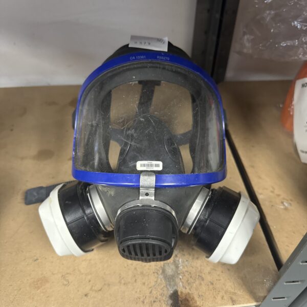 Drager Xplore 5500 dust mask, a full-face industrial respirator.