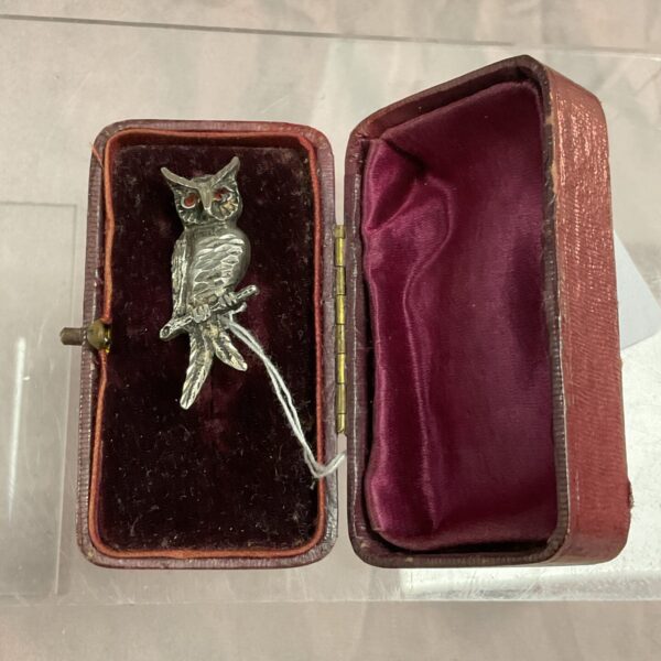 Vintage Art Deco silver owl brooch in original box.