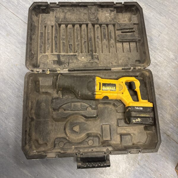Dewalt DC385 cordless reciprocating saw in its original carry case.
