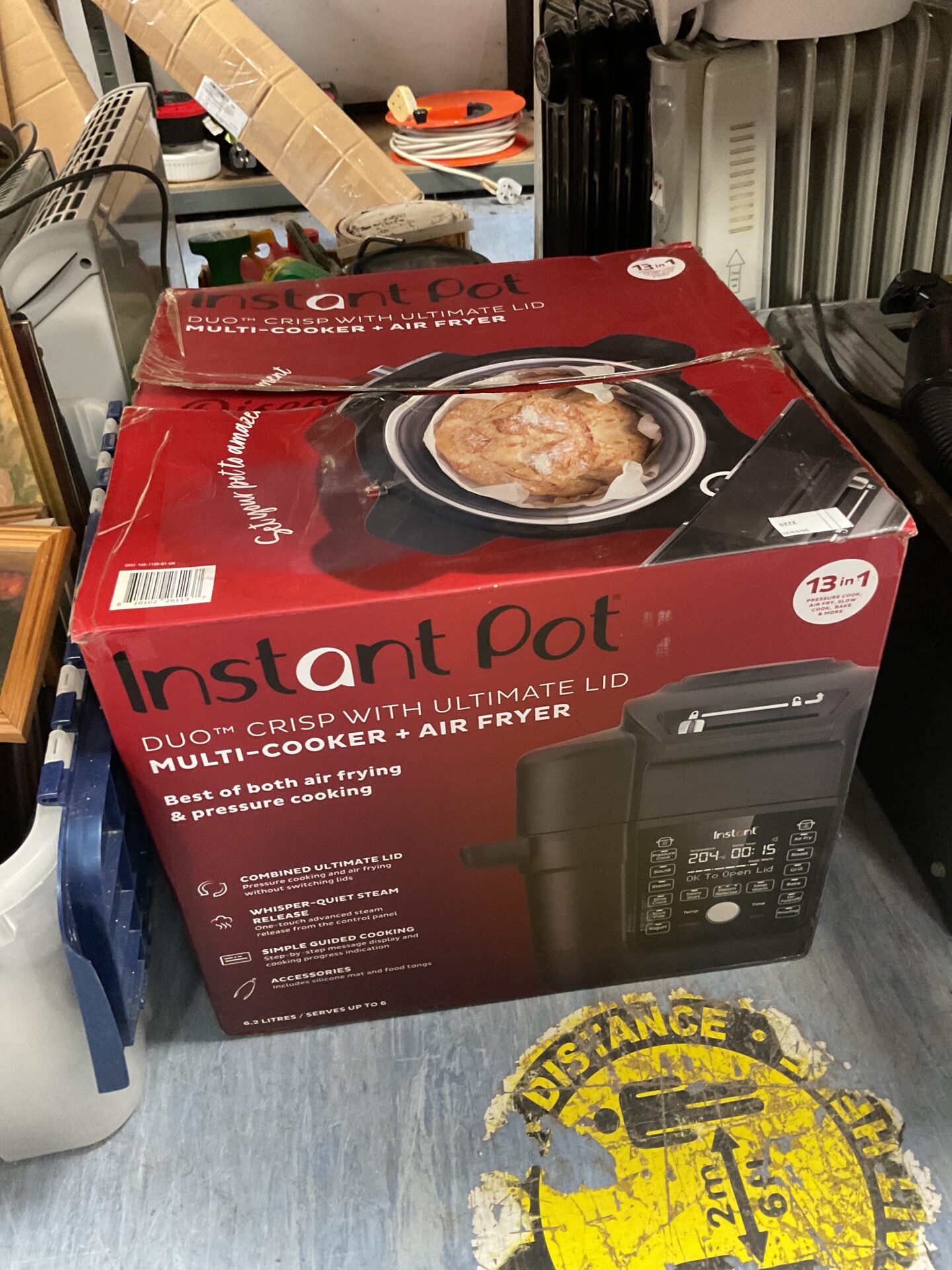 1168 Instant pot multi cooker air fryer