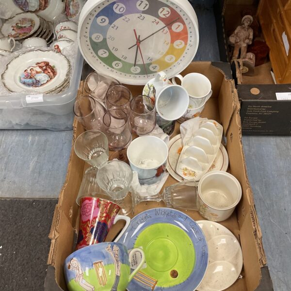 Mixed kitchenware lot with vintage plates and a Beth Whittard tea cup.