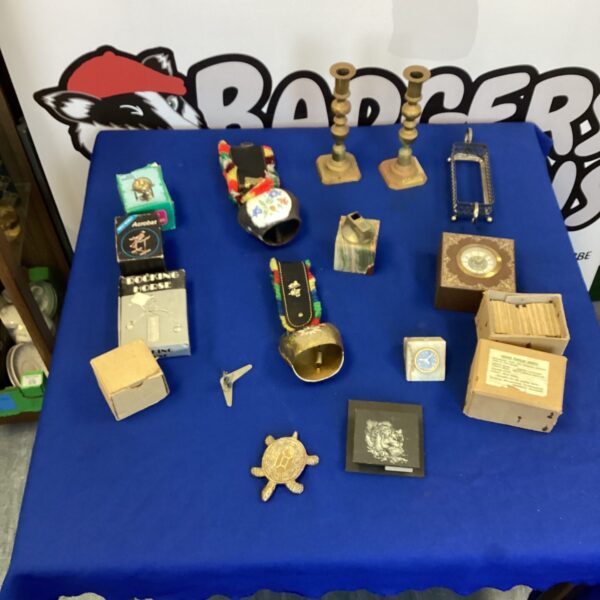 Mixed lot of vintage collectibles including painted cow bells.