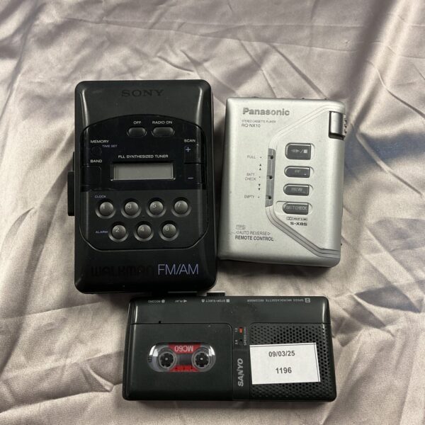 Vintage Panasonic RQ-NX10 walkman cassette player, retro audio device.