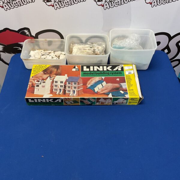 Vintage Linka model building system, colourful plastic construction toy.