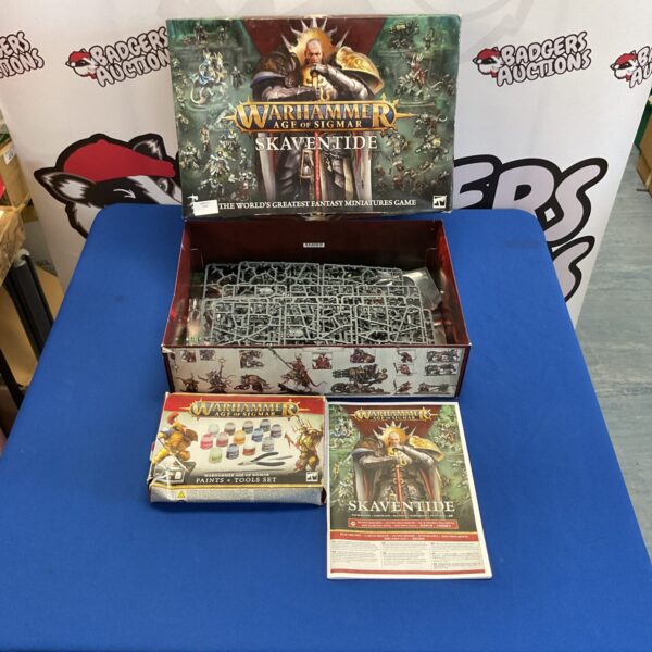 Warhammer Age Of Sigmar Skaventide set featuring Skaven miniatures.