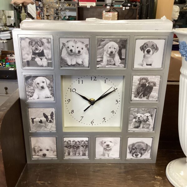 Silver picture wall clock with puppy images, novelty home decor.