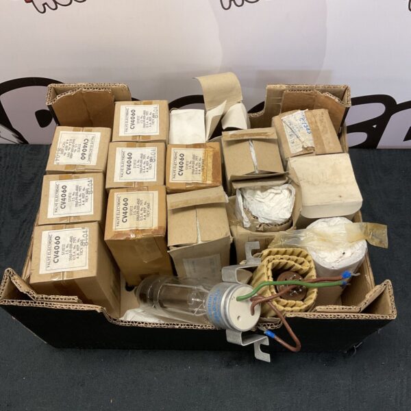 Tray of vintage radio valves including CV4060 and CV345.
