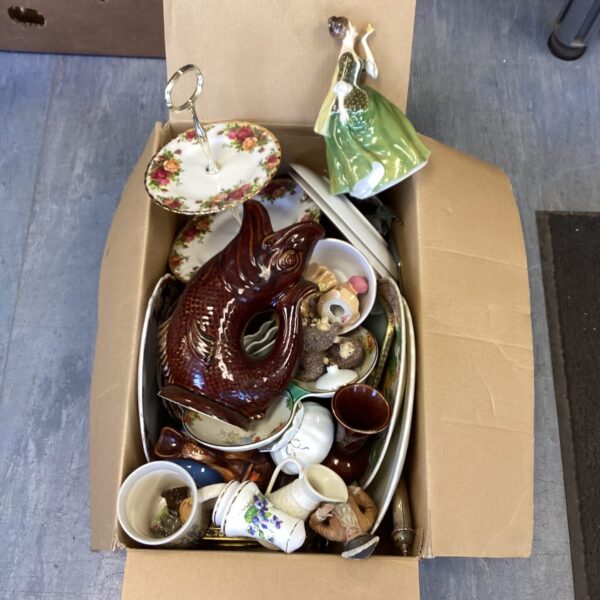 House clearance lot with vintage porcelain and a Dartmouth Guzzle Vase.