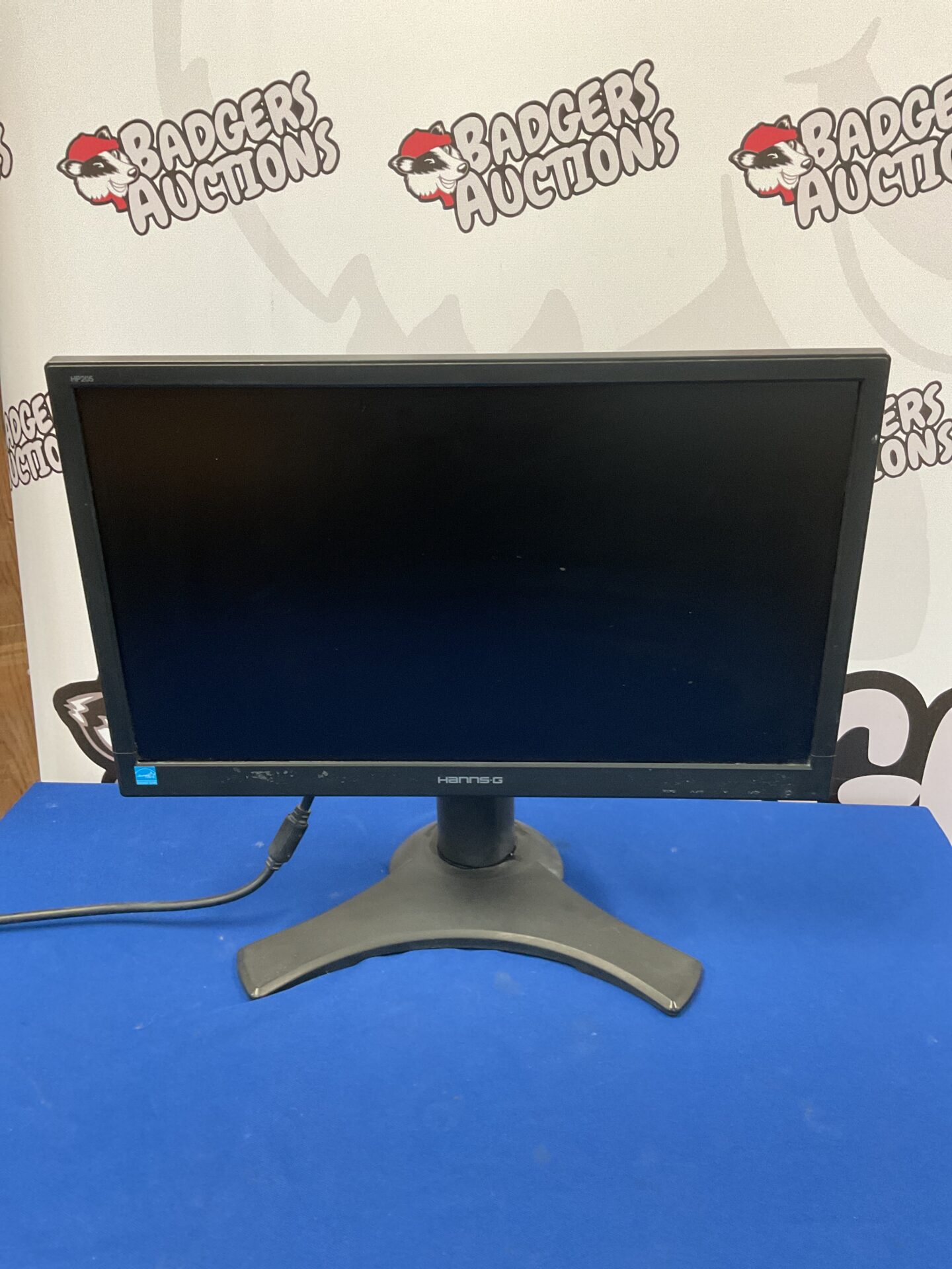 086 Hanns-g computer monitor working
