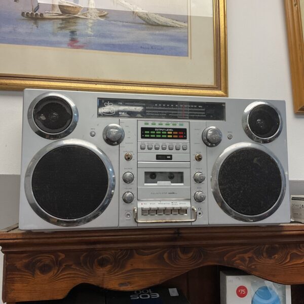Vintage GPO Brooklyn DAB radio boombox with cassette player.