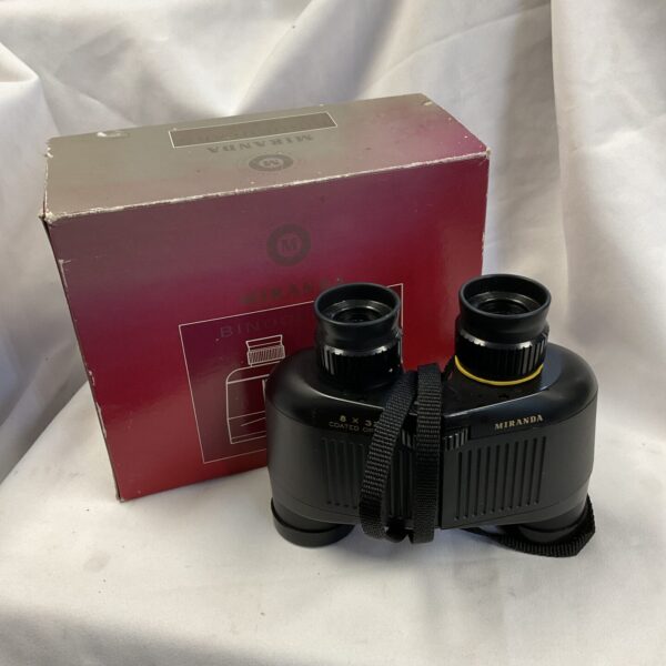Vintage Miranda 8x32 binoculars in good condition.